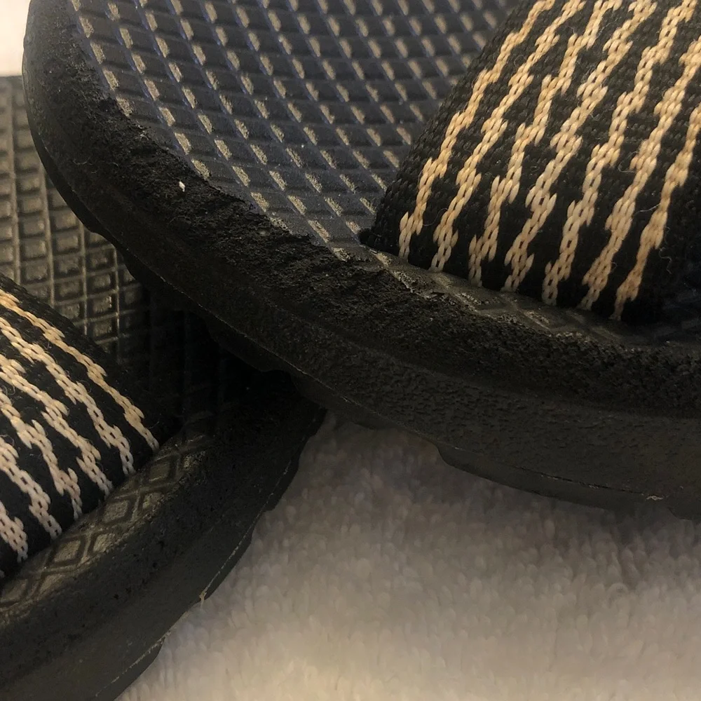 ZCloud Chaco Sandals Black and White Stripe Patterned Straps Women Size 8 - Picture 6 of 6